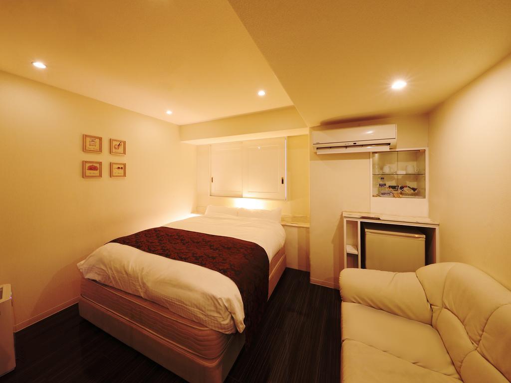 Hotel Fine Aroma Tennoji (Adults Only) Osaka Buitenkant foto